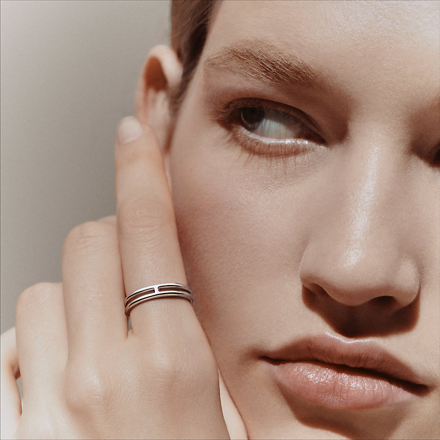 Ariane wedding band Hermes USA